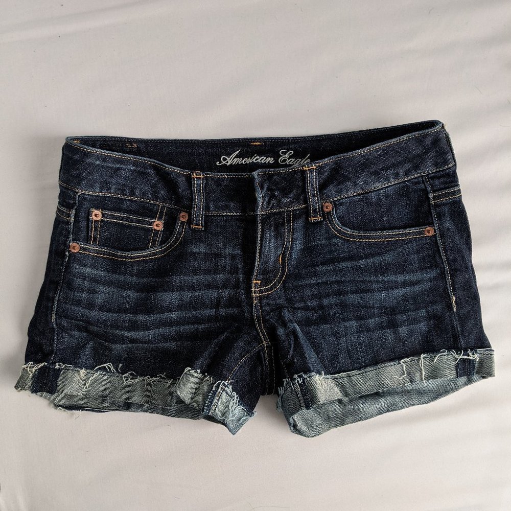 American Eagle Dark Denim Shorts (size 4)